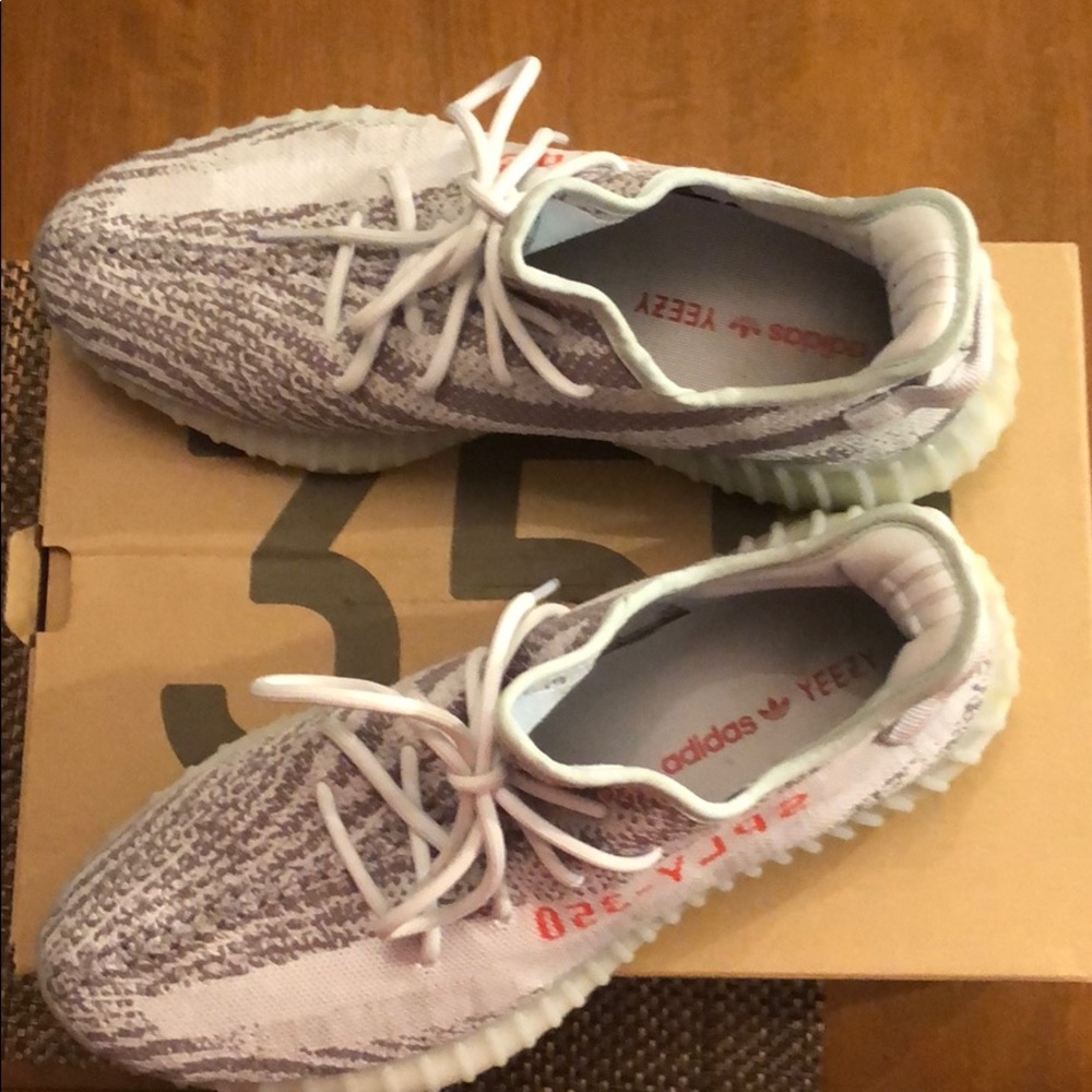 9/10 Yeezy Blue tint. Size 12 Original Box. - Picture 2 of 5
